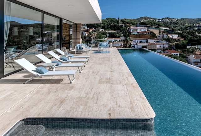 The Last Tycoon, Plum Guide home in Girona, Spain