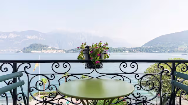 Lake Echo, Plum Guide home in Lake Como