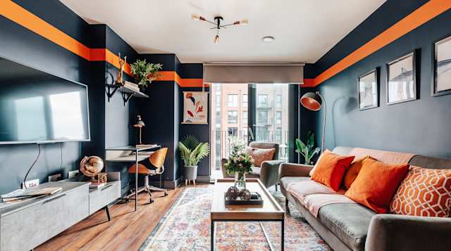 Mandarin Orange, Plum Guide home in South Yorkshire, UK