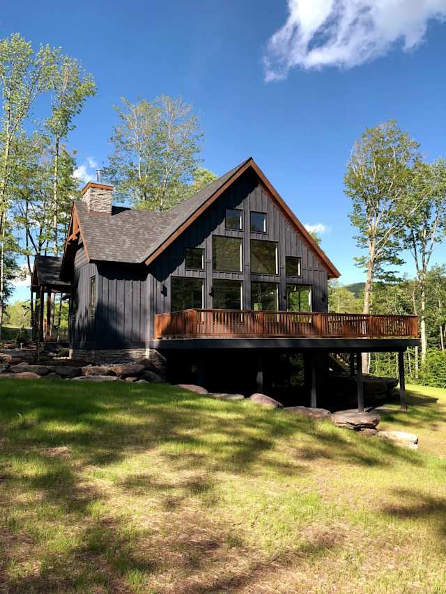 Starless Night, Plum Guide home in Hudson Valley, US