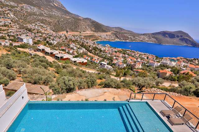 Vanishing Point, Plum Guide home in Antalya, Turkey