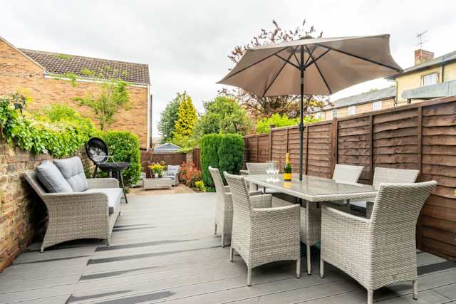 A Baker's Dozen, Plum Guide home in York, UK