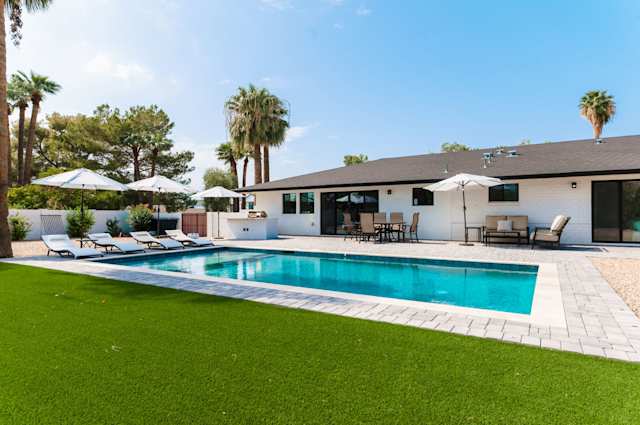 Greengate Palm, Plum Guide home in Phoenix