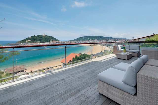 Aquamarine Breeze, Plum Guide home in San Sebastian, Spain