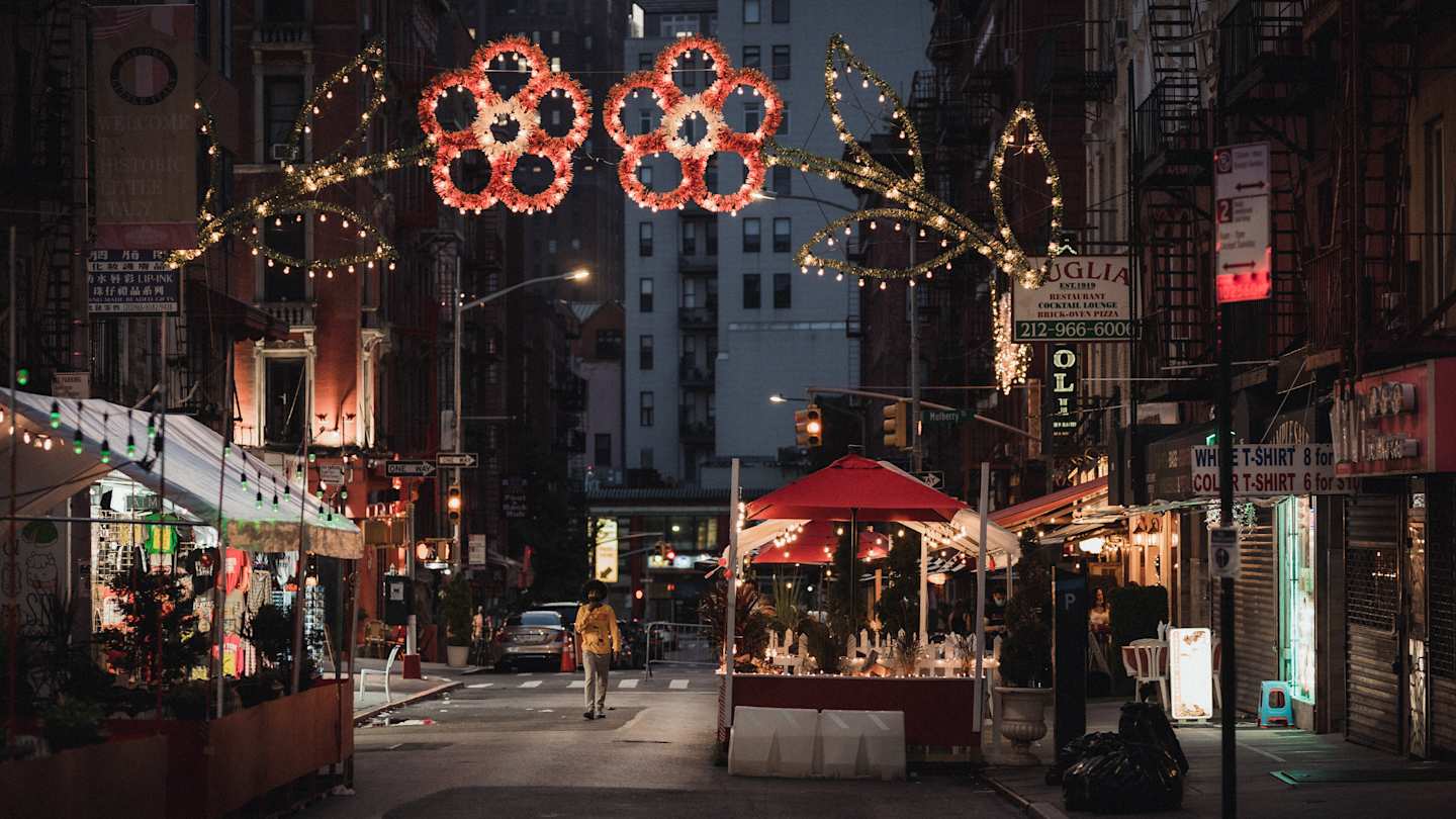 Christmas lights and market stalls in Little Italy, Manhattan, New York