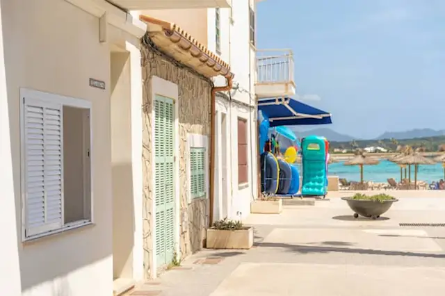 Lemon-yellow & Sea-blue, Plum Guide home in Mallorca, Spain