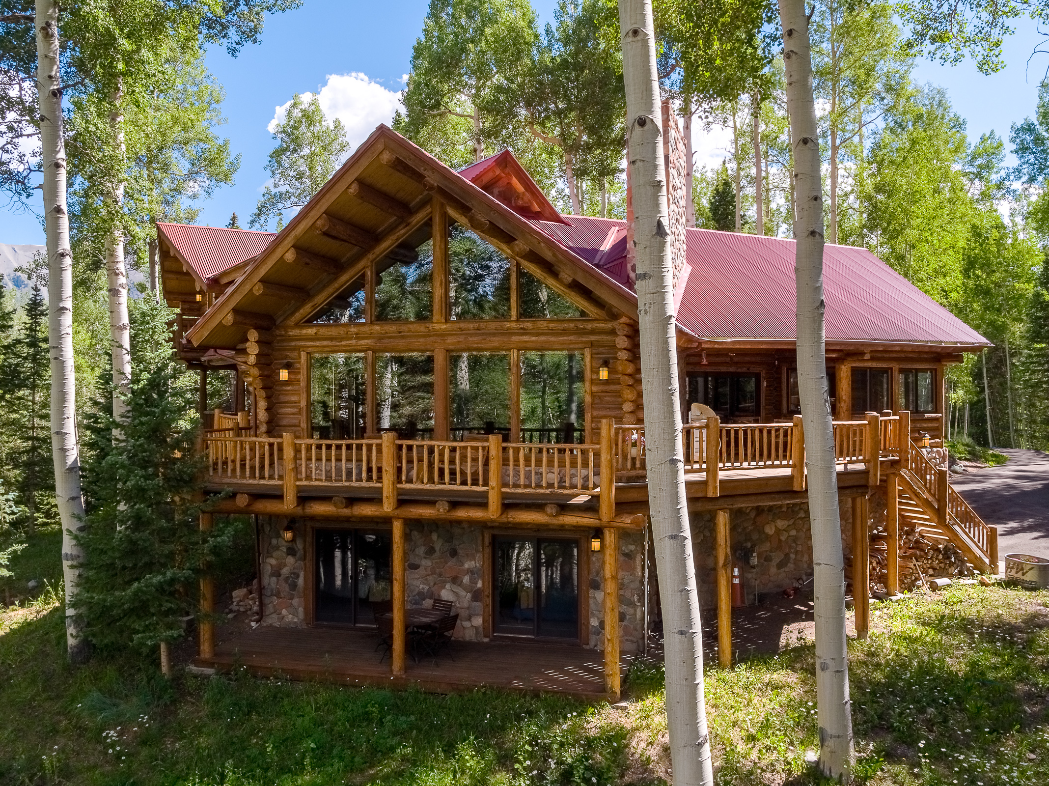The 9 Most Beautiful Homes in Colorado | Plum Guide, image size:2136x1600