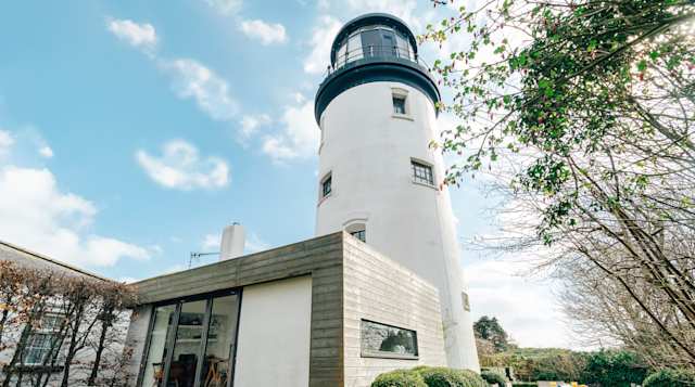 The Norfolk Beacon, Plum Guide home in Norfolk, UK