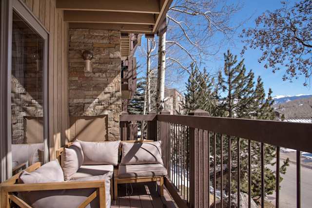 Across the Divide, Plum Guide home in Aspen