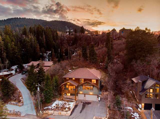 Summit Hike, Plum Guide home in Park City