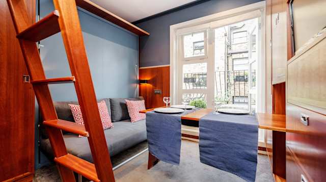 Bijou, Plum Guide home in London