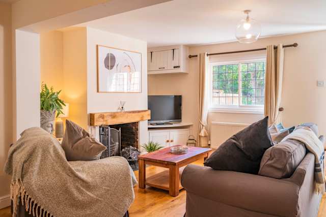 Oak & Crocus, Plum Guide home in Buckinghamshire, UK