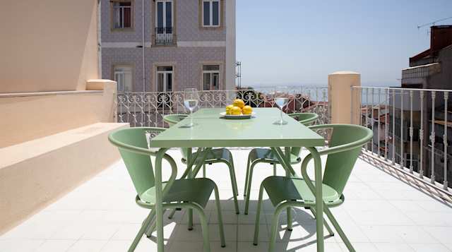 Vine Leaf, Plum Guide home in Lisbon, Portugal