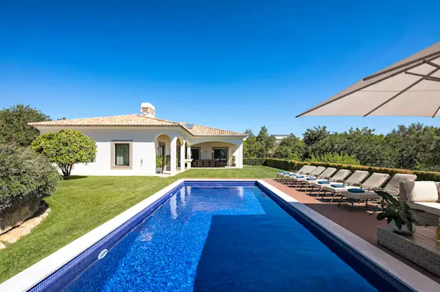 Night Train to Loulé, Plum Guide home in Algarve, Portugal