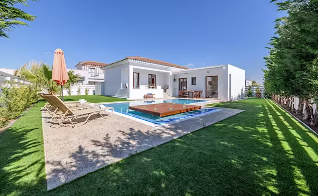 Sea Solace, Plum Guide home in Ayia Napa