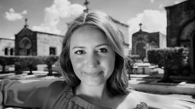 Hanushka, Plum Guide Host, in Brompton cemetary