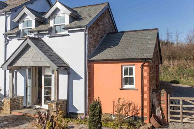 The Dairy, Plum Guide home in Devon