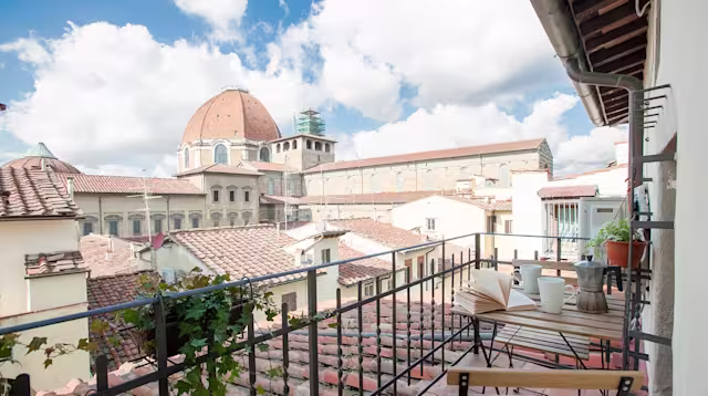 Grand Lyric, Plum Guide home in Florence