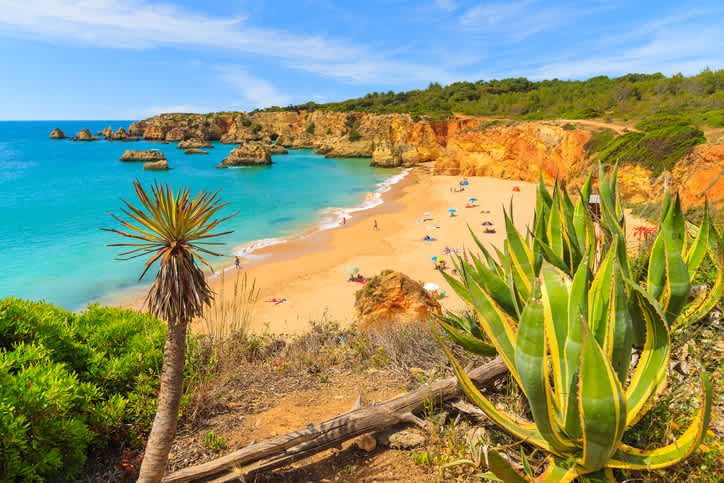 An Expert Travel Guide to the Algarve | Plum Guide