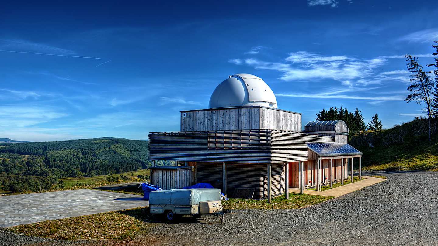 Scottish Dark Sky Observatory, Ayrshire | Photo by Brian Wotherspoon is licensed under CC BY-NC-SA 2.0