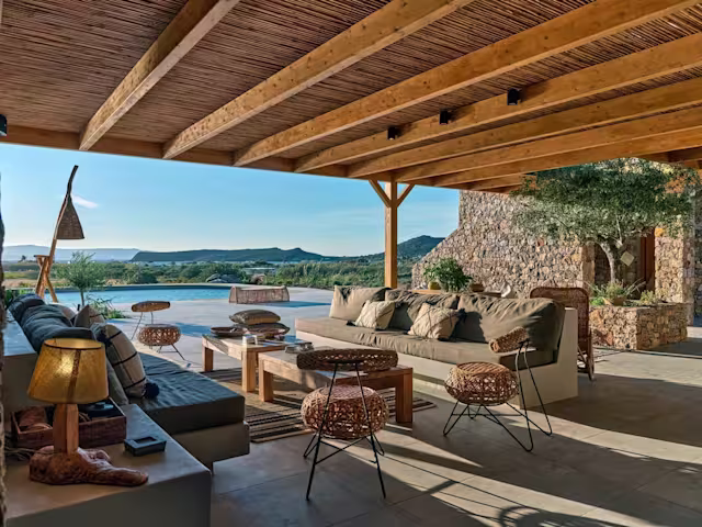 A Reflection In Water, Plum Guide home in Paros 