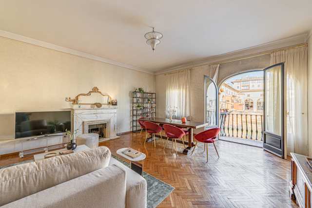 A Window On Florence, Plum Guide home in Florence