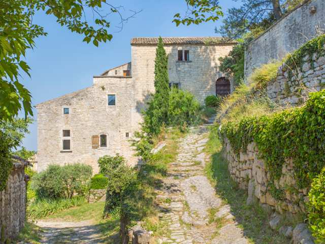 La Maison en Pierre, Plum Guide home in France