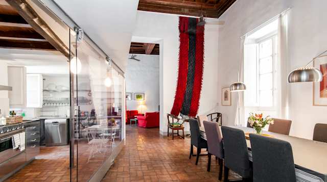 Stencilled, Plum Guide home in Rome