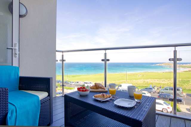 A Headland Ramble, a Plum Guide home in Cornwall, UK