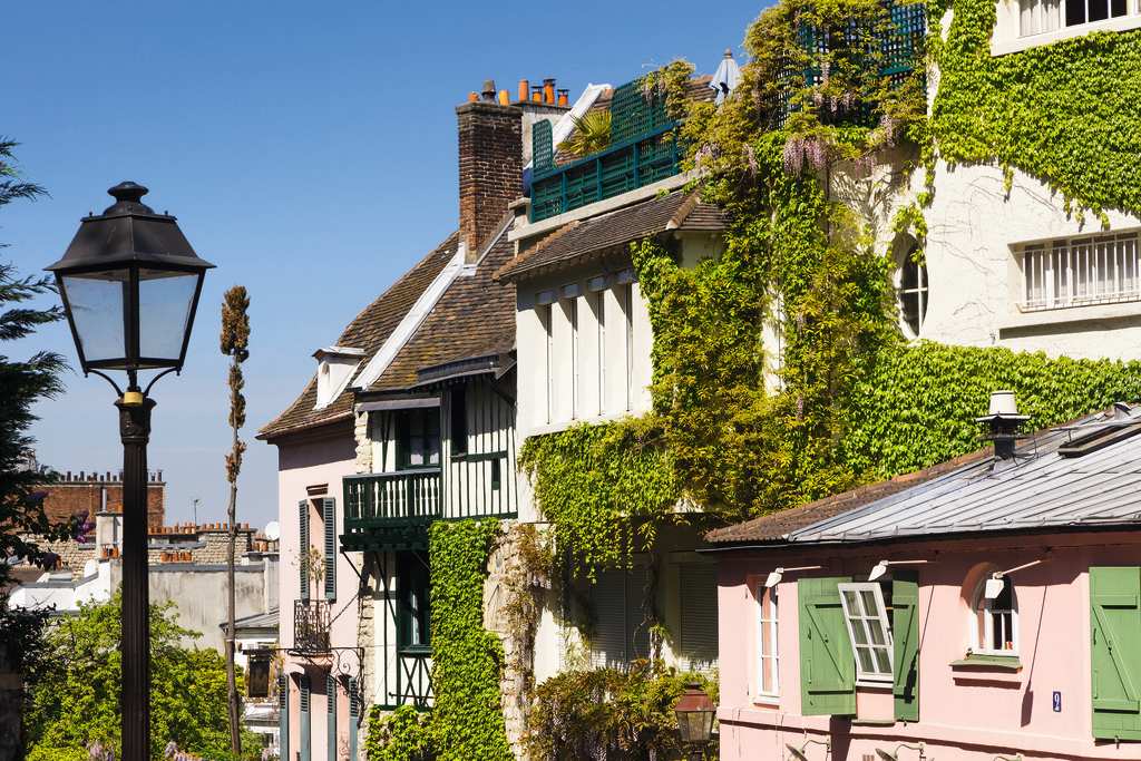 The Top 9 Safest Areas to Stay in Paris | Plum Guide