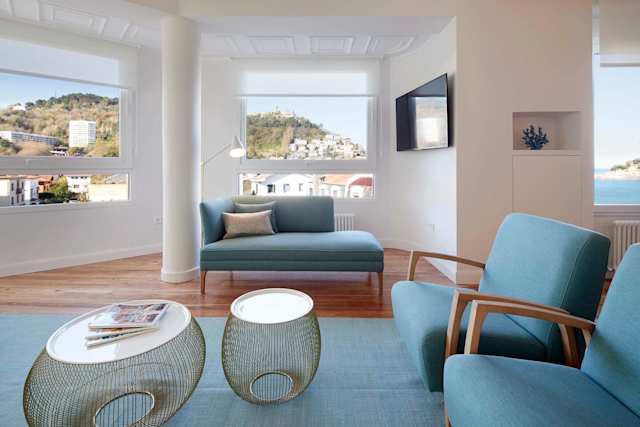 The Grand Curve, Plum Guide home in San Sebastian, Spain