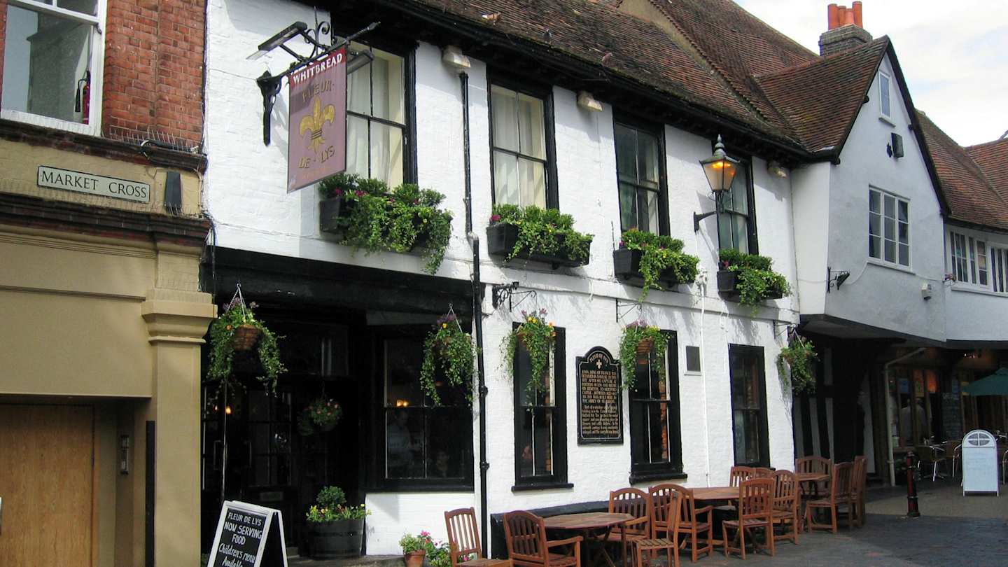 Traditional pub in St Albans, Hertfordshire, England