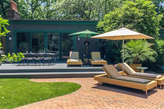 Red Bear Lodge, Plum Guide home in New York City