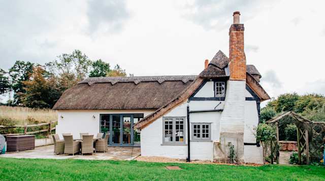 Chestnut Cottage, Plum Guide home in the New Forest, UK