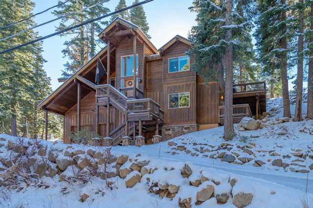 Opal Heart, Plum Guide home in California, USA