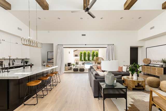 Terracotta Tangerine, Plum Guide home in Scottsdale