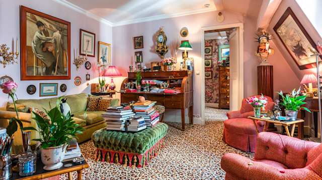 Living room, Madame Bovary's, Plum Guide home in Paris