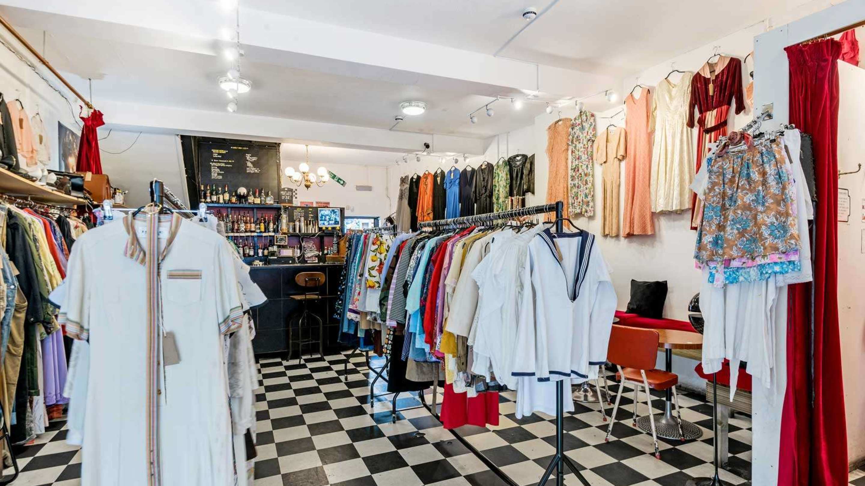London's Best Vintage Shops: From Brick Lane to Portobello Road | Plum Guide London's Best Vintage Shops: From Brick Lane to Portobello Road | Plum Guide