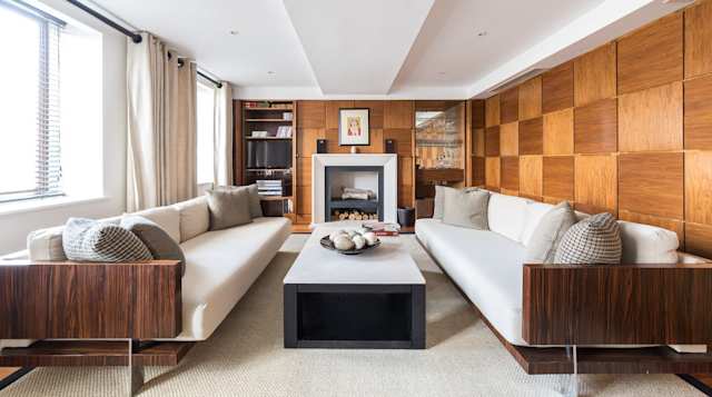 St. James's Square, Plum Guide home in London