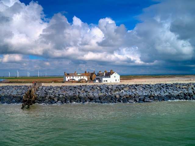 Seawatch, Plum Guide home in Rye
