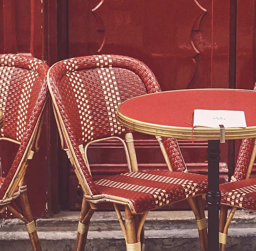 Classic terrace table and chair in Paris