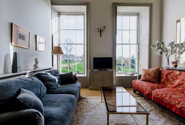 Through The Ages, Plum Guide home in Somerset