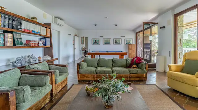 Fronds & Tranquillity, Plum Guide home in Barcelona, Spain