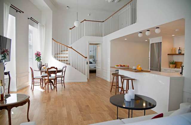 Goddess of Wisdom, Plum Guide home in Athens, Greece