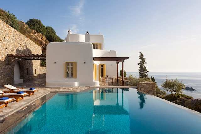 Aegean Dream, Plum Guide home in Mykonos, Greece