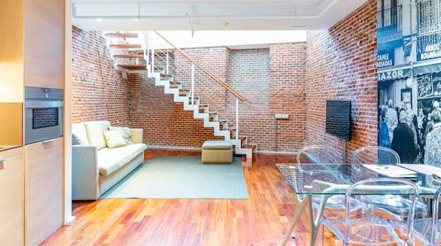 Mile, Plum Guide home in Madrid