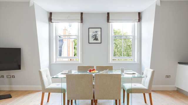 Cardinal Manor, Plum Guide home in London