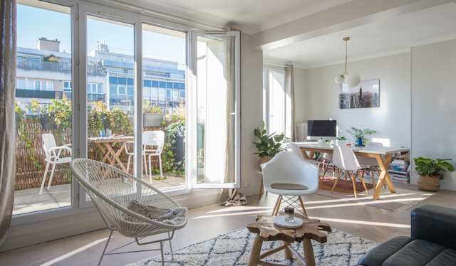 Acapulco Beach, Plum Guide home in Paris, France