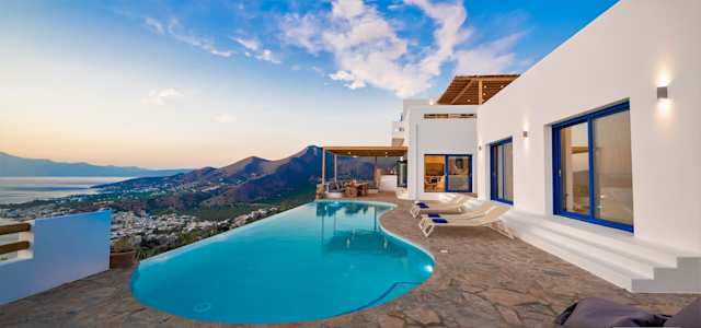 Halcyon House, Plum Guide home in Crete, Greece