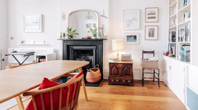 A Right Royal Stay, Plum Guide home in Bristol